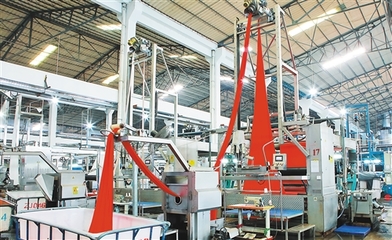 電商品牌重塑工廠產(chǎn)銷(xiāo)流程 新興服裝面料銷(xiāo)售逆勢(shì)增長(zhǎng)